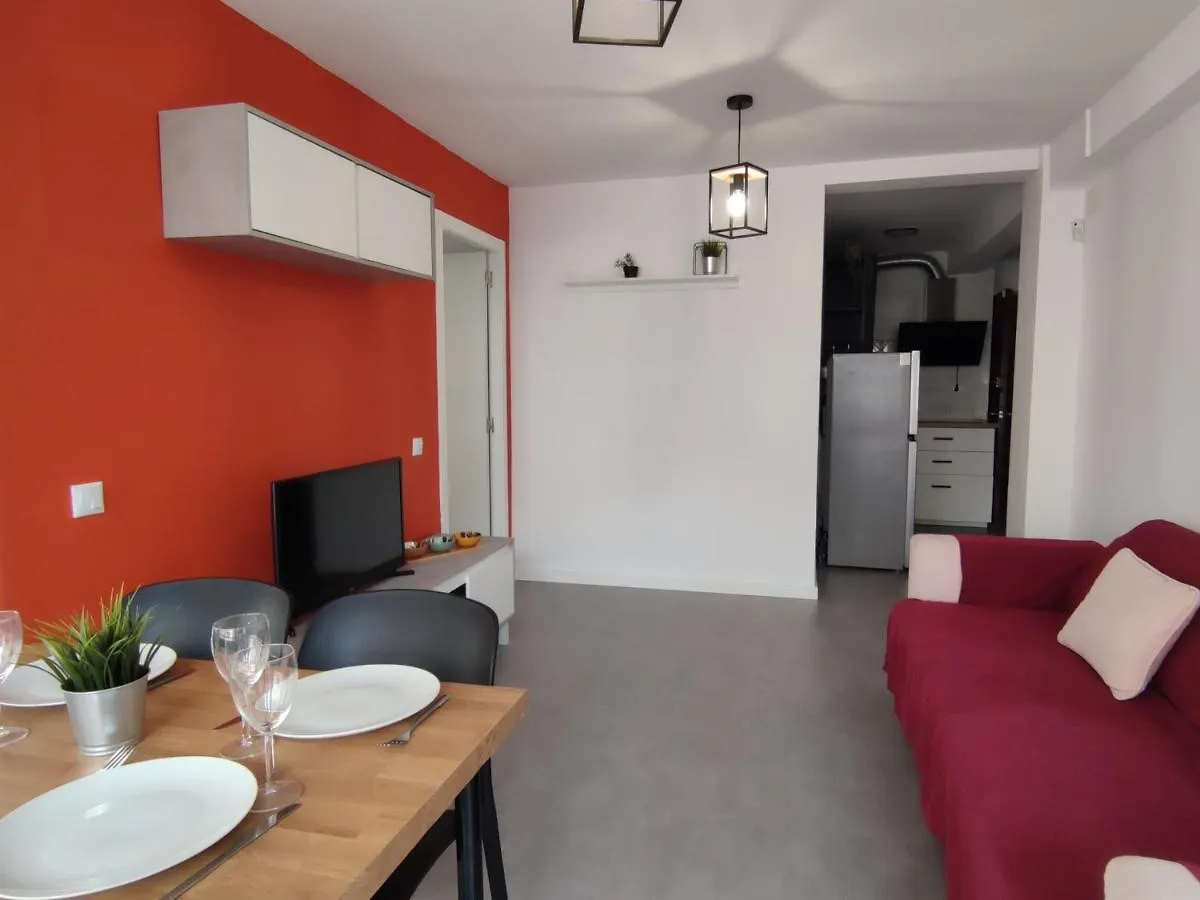 Appartamento Apartamento Luminoso Cerca De La Playa Con Terraza Vintage En Platja D'Aro - Es-209-64 Spagna